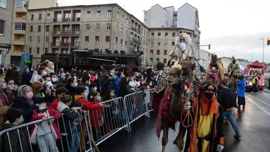 El negocio de los camellos en las cabalgatas enfrenta a ecologistas y ayuntamientos por toda España