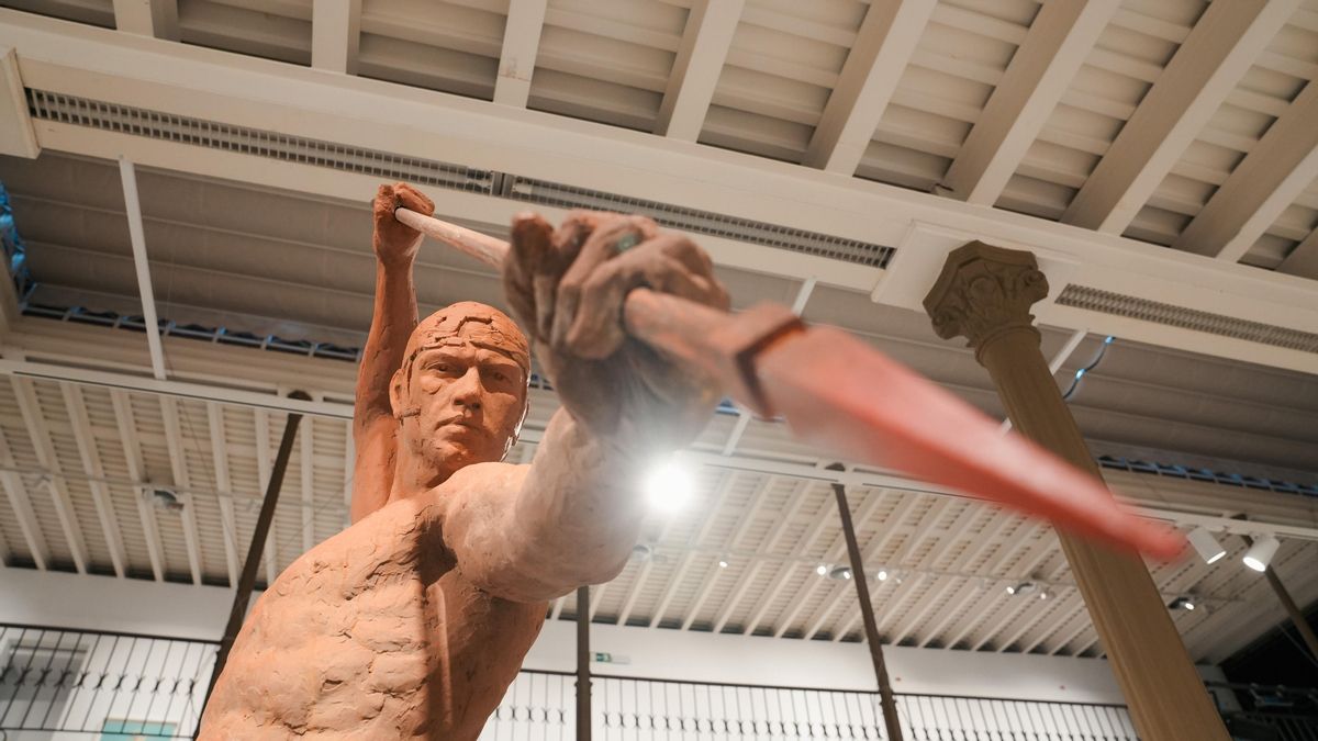 "Forma y Fondo. Cuarenta años de escultura de José Manuel Belmonte"