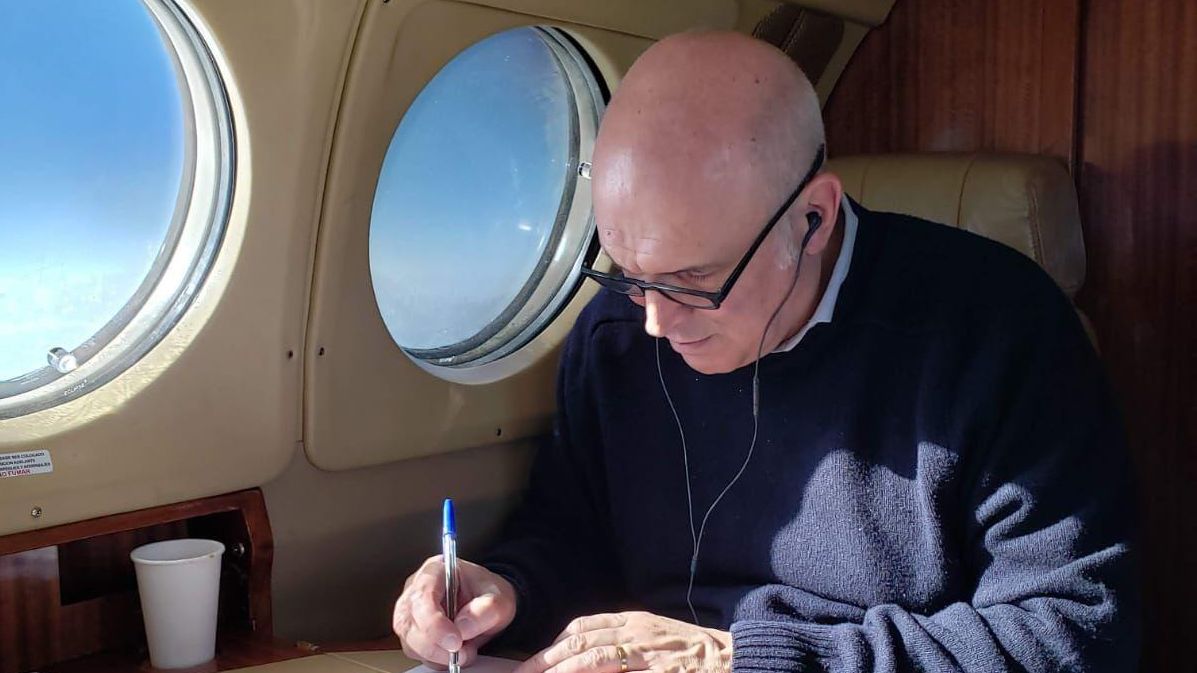 Una nueva escala en el vuelo de Espert y "Fred" Machado