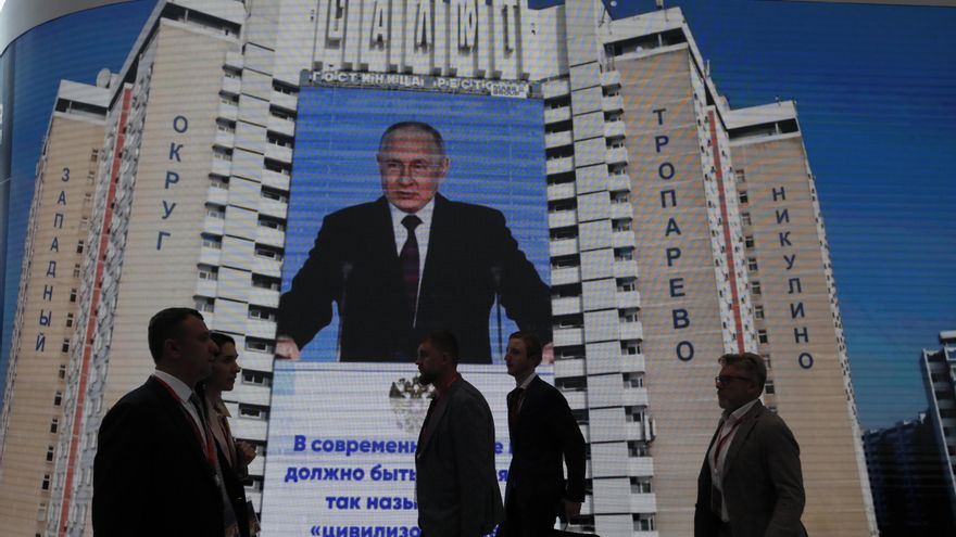 El "agujero de las sanciones": los atajos secretos que permiten a Rusia abastecerse de tecnología y bienes occidentales