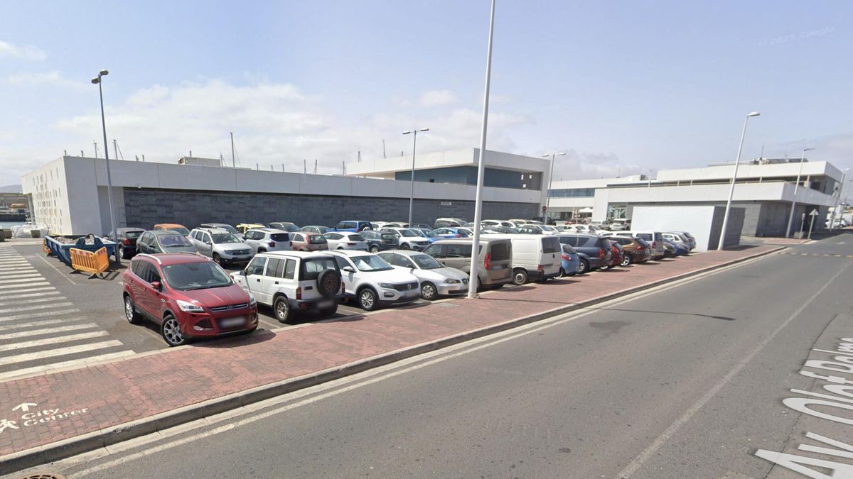 Multados con más de 8.000 euros dos taxis ilegales en Lanzarote