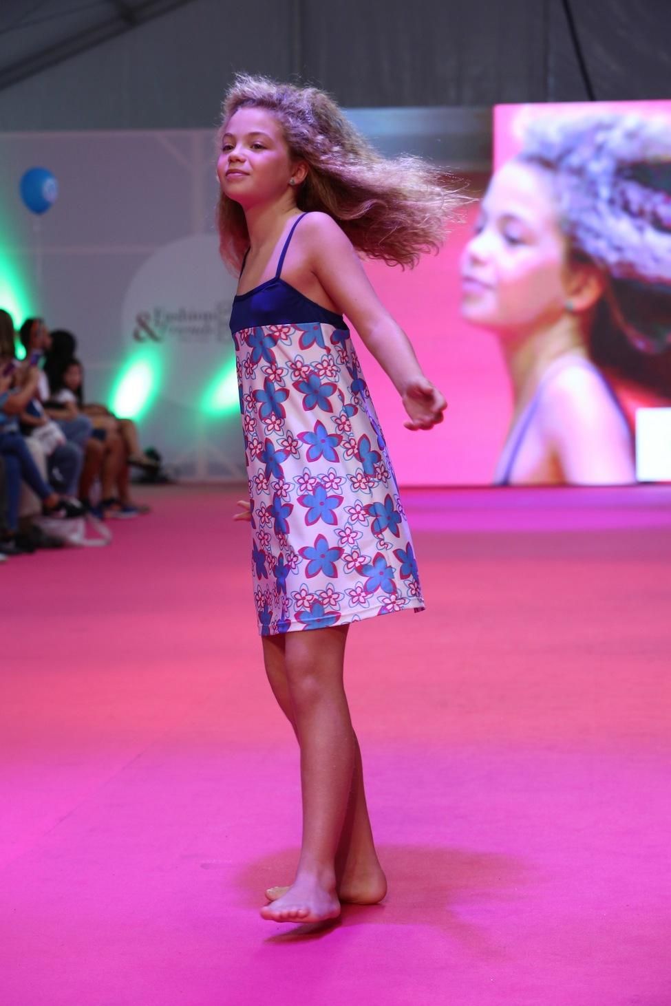 Desfile de Lady Bug´s Cris. (ALEJANDRO RAMOS)