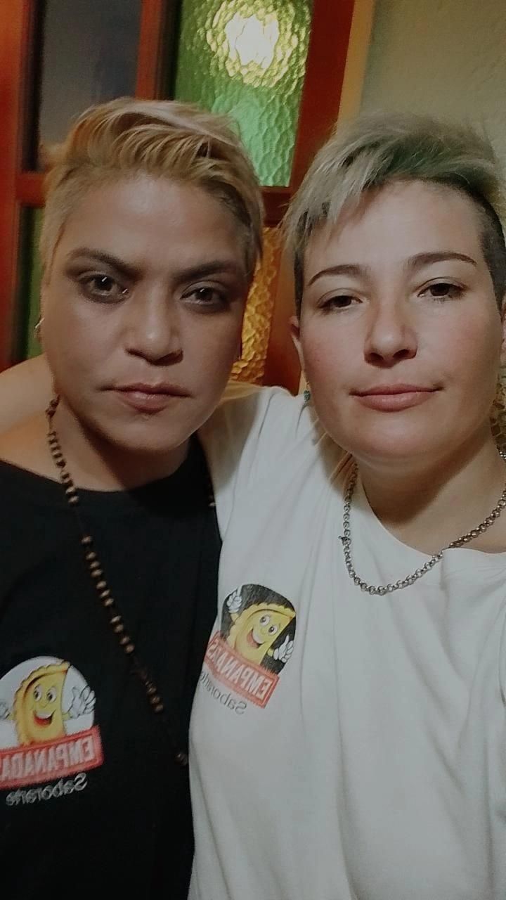 Inés y Ana.