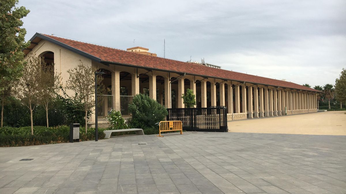 La nau de Demetri Ribes que serà la segona seu de l'IVAM a València.