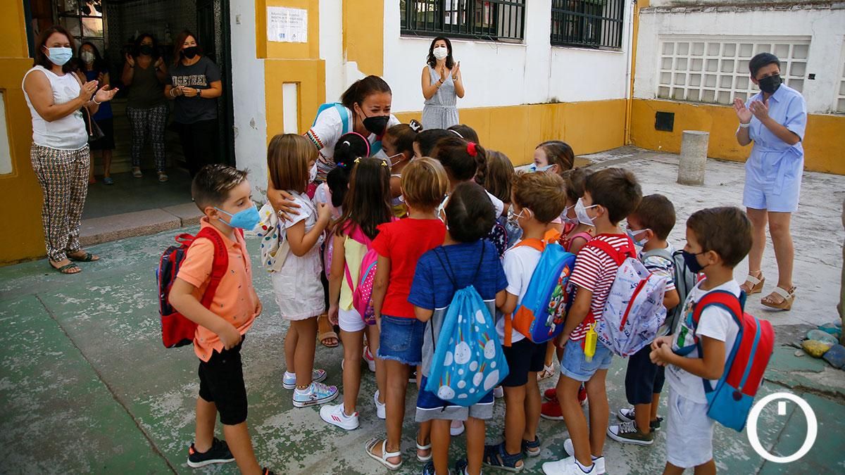Primer día de colegio en el colegio Cronista Rey Díaz