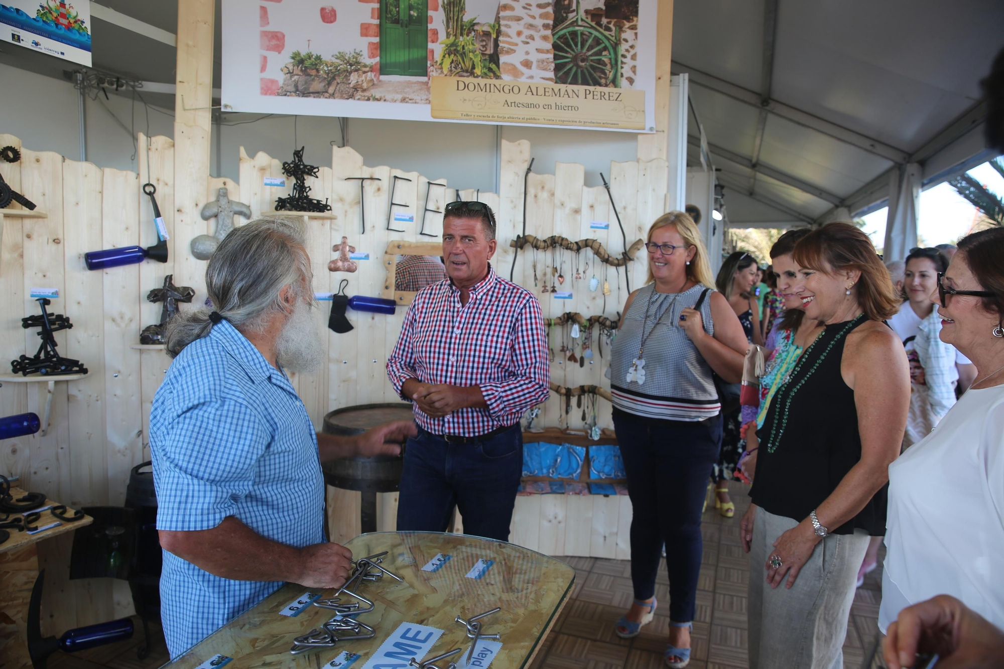 Feria de artesanía Faro de Maspalomas.
