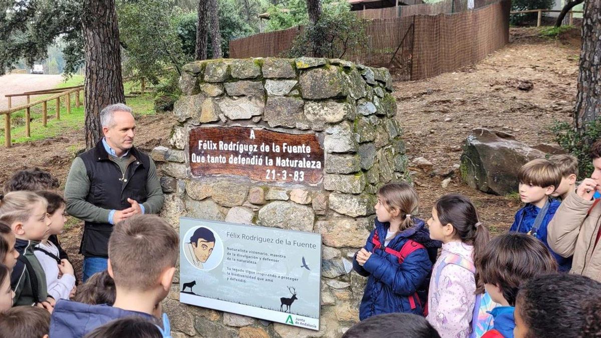 La Junta promueve la educación ambiental entre 60 alumnos del colegio Al Ándalus en los Villares