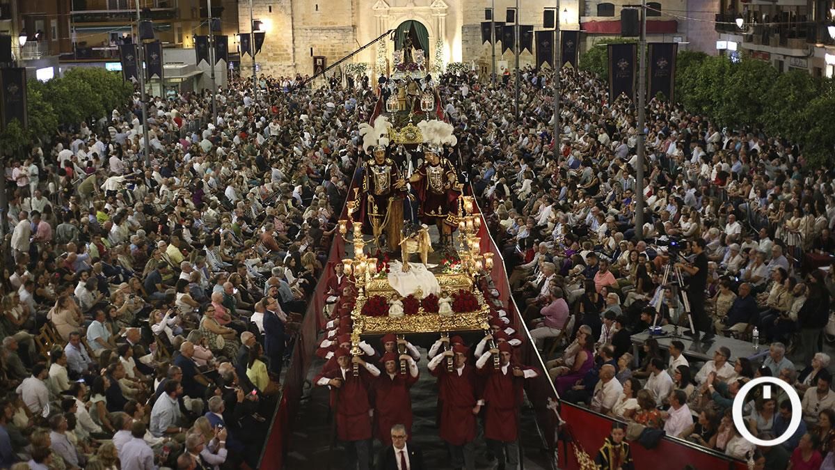 Lucena vive su Pasión en un día para el recuerdo