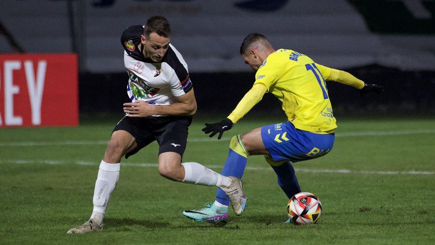 La UD Las Palmas pasa de ronda en la última jugada de la prórroga