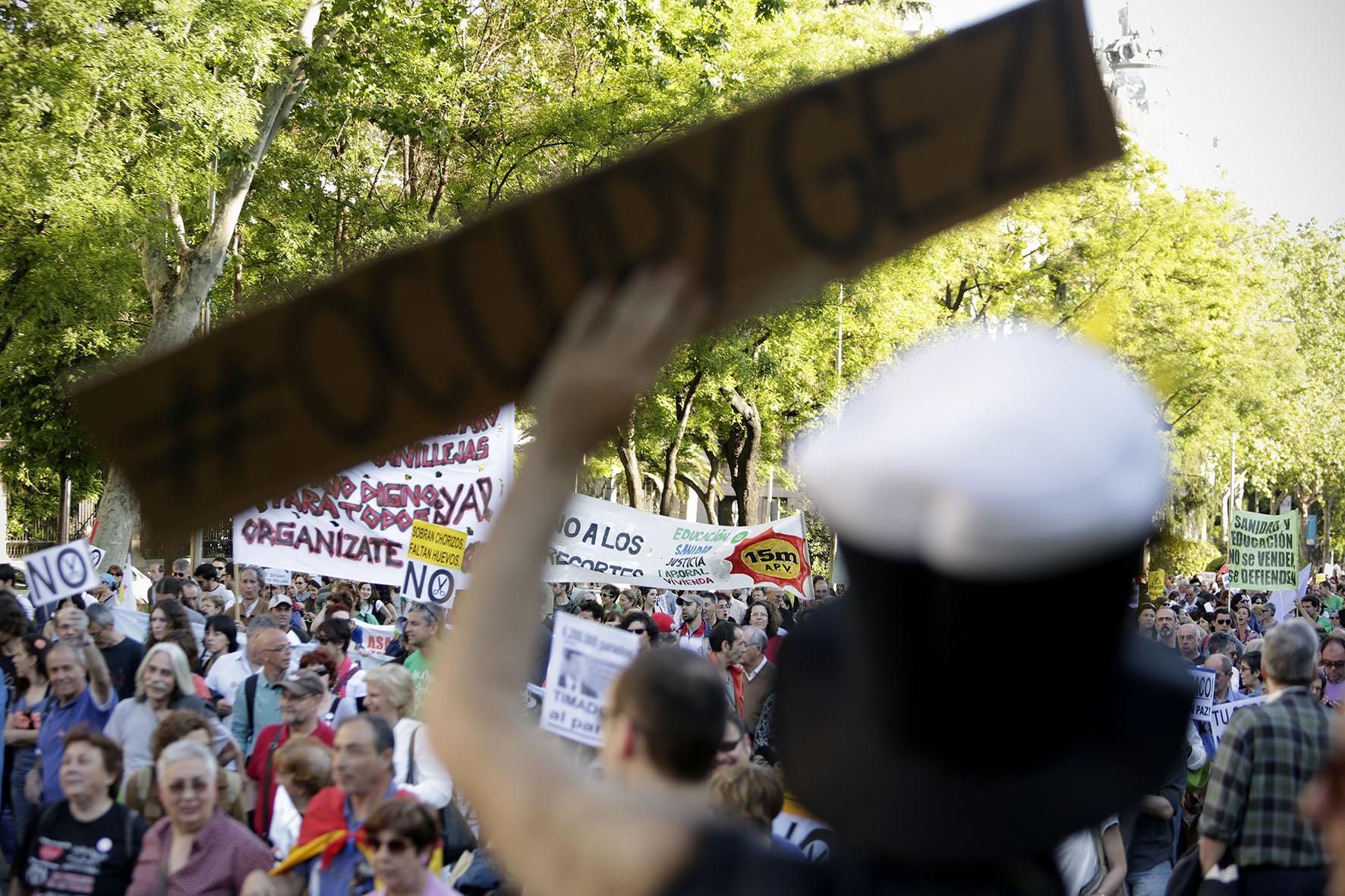 Mensajes de apoyo a los miembros de #occupygezi de Estambul