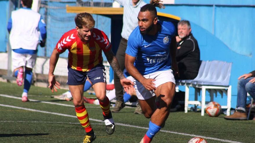 Adrien Awana, músculo y contención para el Ciudad de Lucena