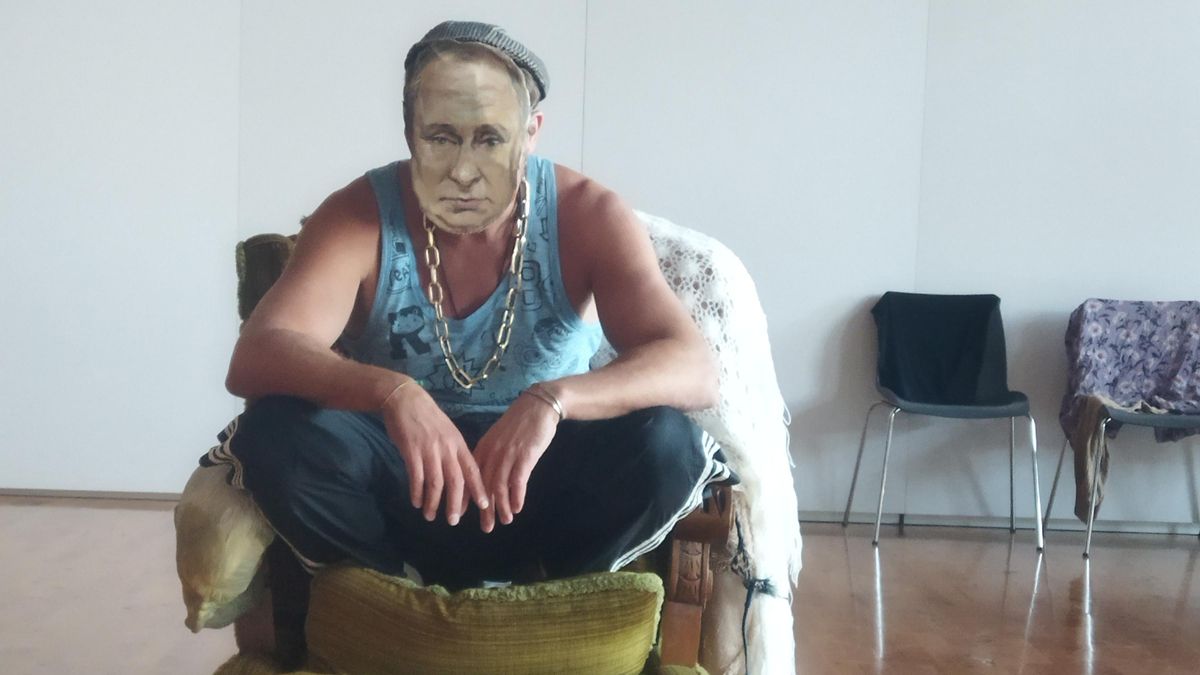 Un fragmento de la obra 'Mi madre y la invasión total'