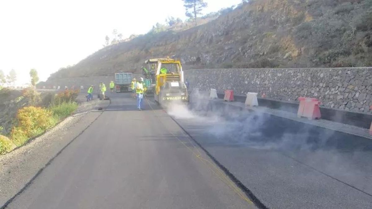 Imagen de archivo de la obra de acondicionamiento de la carretera LP-2' en el tramo entre San Simón y Tajuya-