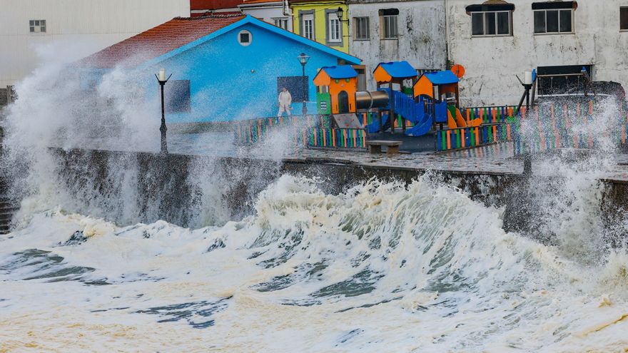 La borrasca Herminia no da tregua: pone en alerta 14 comunidades, Galicia, Cantabria y Euskadi en rojo