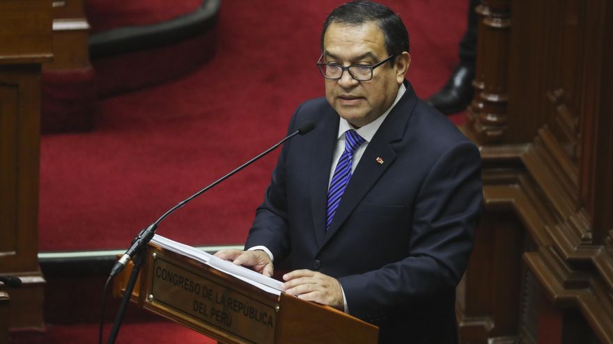 Primer ministro afirma que la política migratoria busca "proteger al Perú"