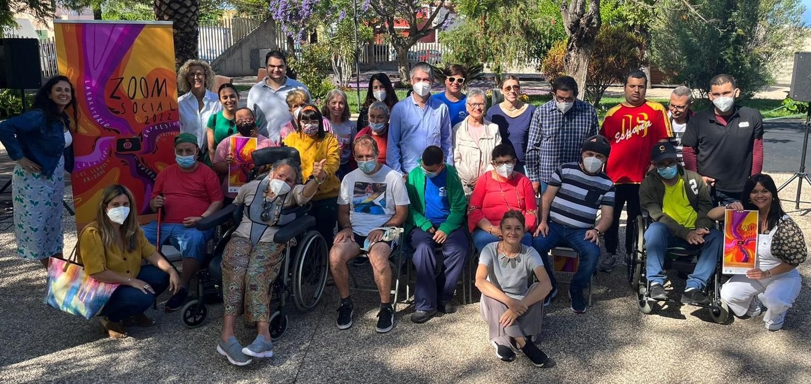 Presentación de la tercera edición del  proyecto de fotografía Zoom Social.