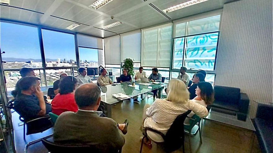 Una ley del Gobierno de Ximo Puig exime a los barcos humanitarios de las tasas portuarias también "por necesidades de funcionamiento"