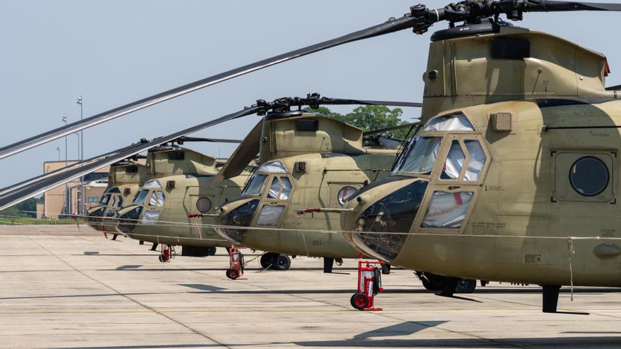 Trump ultima el polémico desfile militar en su cumpleaños marcado por protestas y críticas