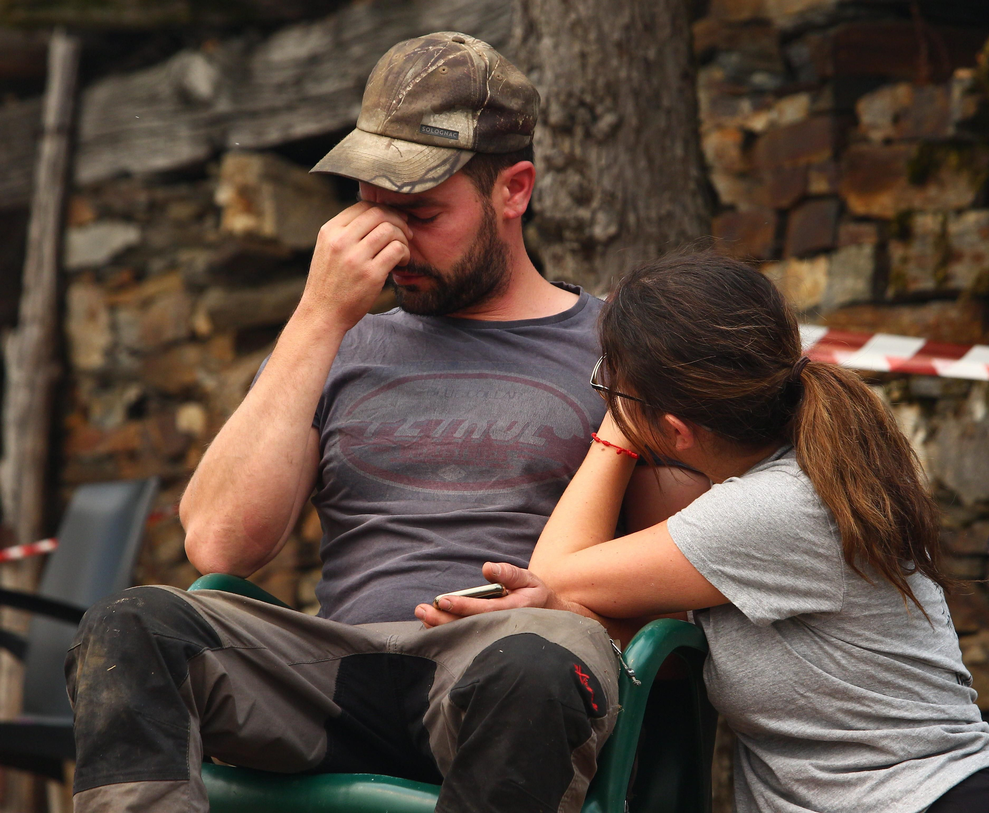 Imposible contener las lágrimas en los pueblos de León, aquí Oencia.