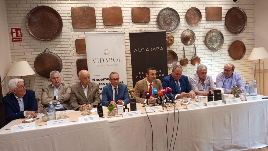 Tres cooperativas de Toledo se integran en Vidabol y lo sitúan entre los grupos principales de aceite de oliva regionales