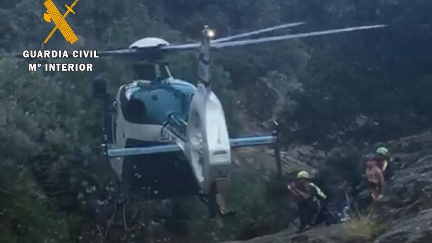 Rescate de un barranquista de 35 años que se rompió un tobillo en la Vera