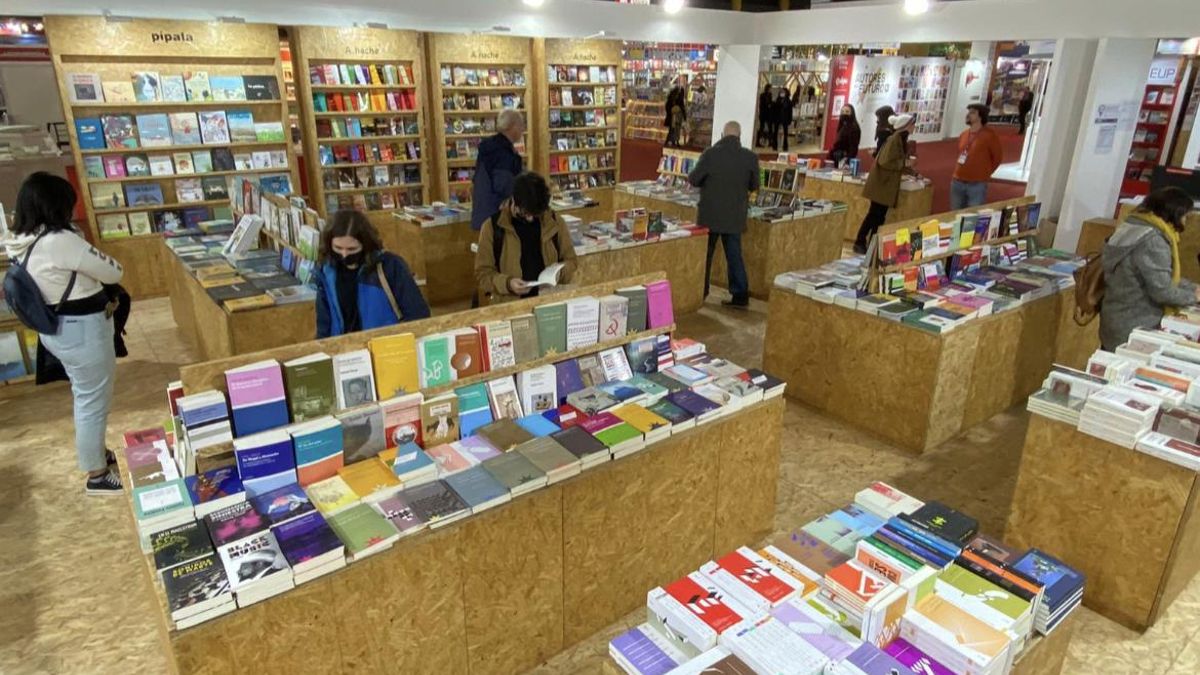El stand colectivo "Los 7 logos", en la edición 2023 de la Feria.