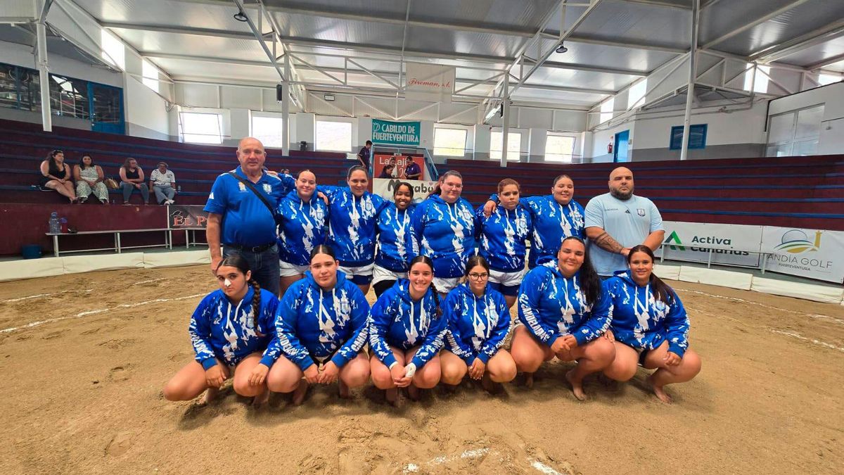 Máxima expectación ante las semifinales de ida del Torneo DISA Gobierno de Canarias Femenino