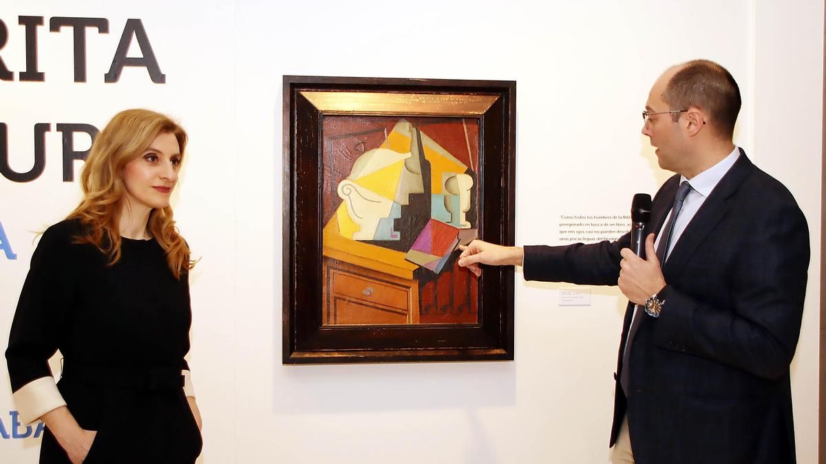 Presentación de la exposición 'Pintura escrita. Arte y Literatura' en el Museo de León.