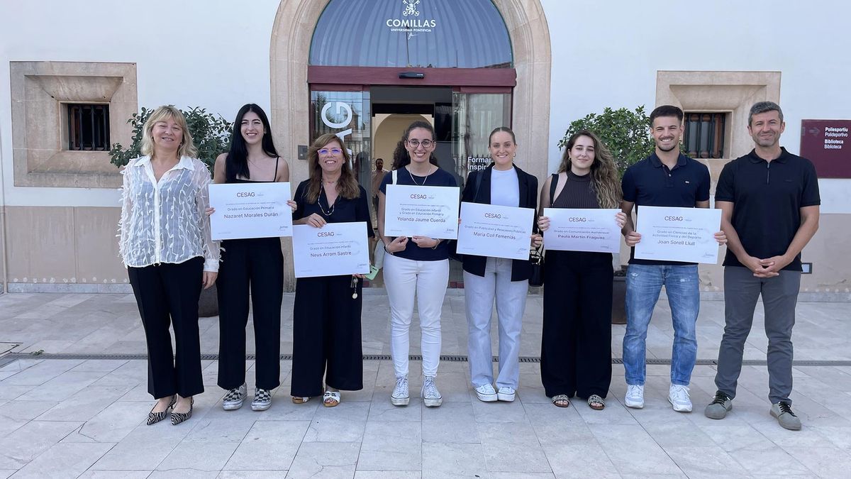 Maria Antònia Puigrós, Nazaret Morales, Neus Arrom, Yolanda Jaume, María Coll, Paula Martín, Joan Sorell y Fulgencio Soto.