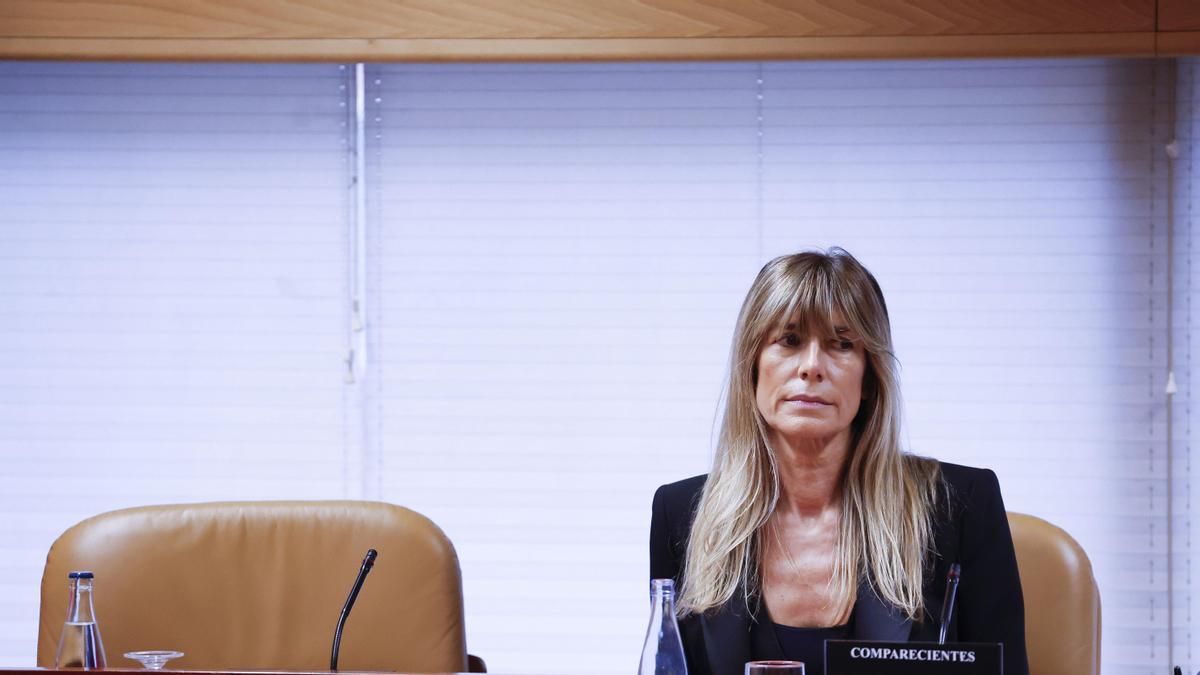 Begoña Gómez, esposa del presidente del gobierno Pedro Sánchez, comparece en la primera sesión de la comisión de investigación impulsada por el PP para dilucidar si tuvo "tratos de favor" por la Universidad Complutense para la creación de su cátedra, en la Asamblea de Madrid el 13 del noviembre de 2024.