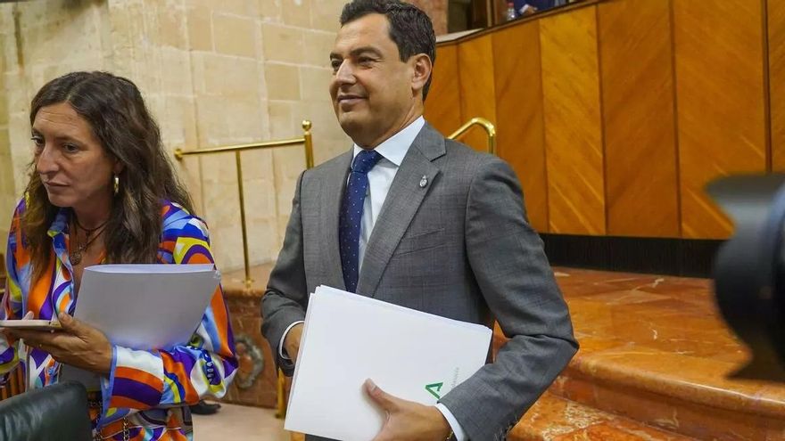 "Papel mojado": la ley andaluza LGTBI cumple un lustro sin apenas desarrollo desde que el PP gobierna en la Junta