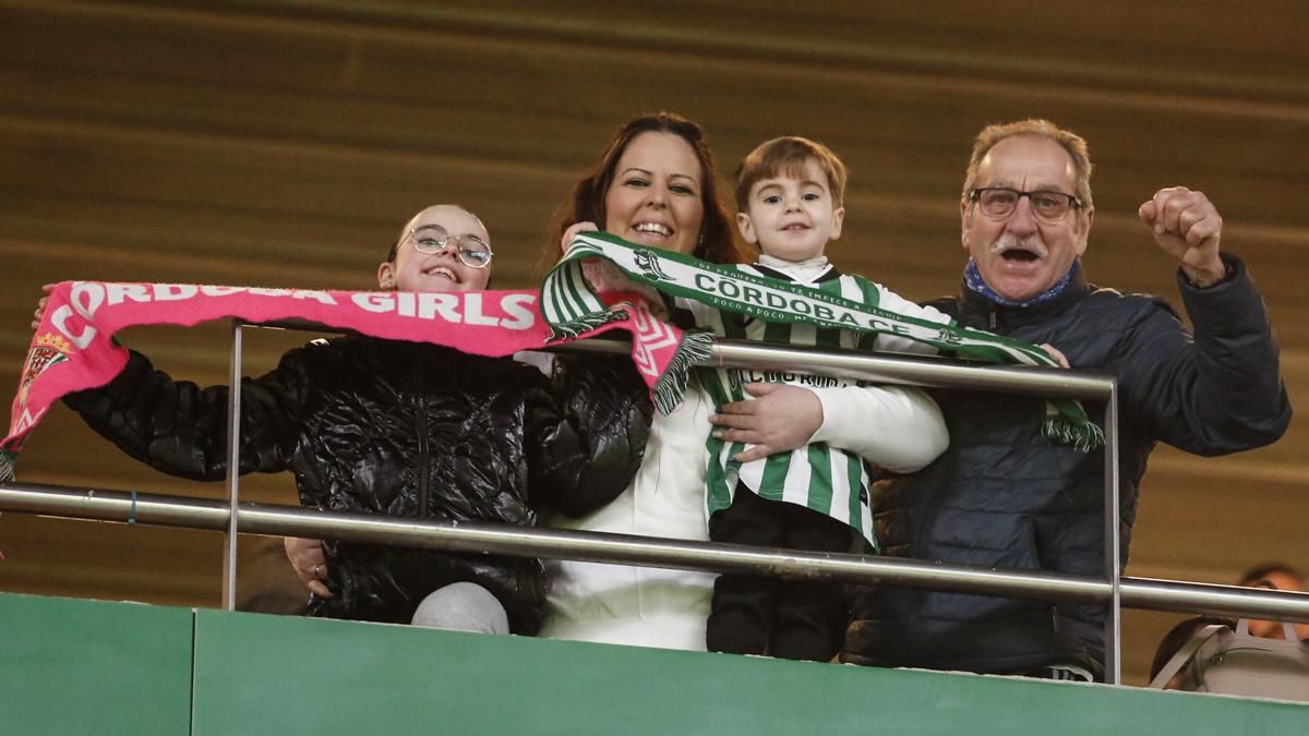 Grada Blanquiverde del Córdoba CF - Real Valladolid CF