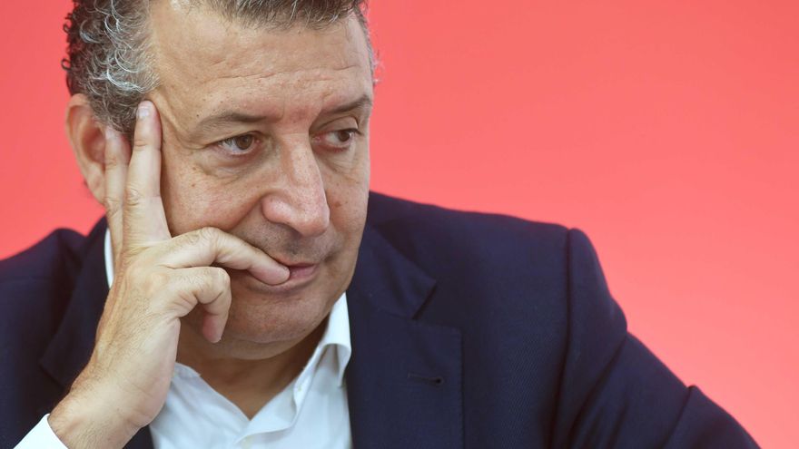 Javier Fernández, en un momento de la entrevista.