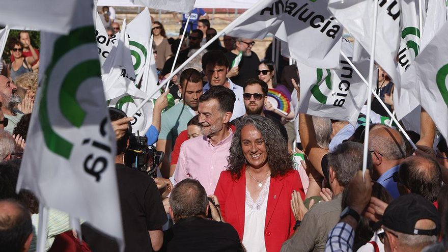 Las imágenes del mitin de Por Andalucía en la plaza de la Juventud de Córdoba