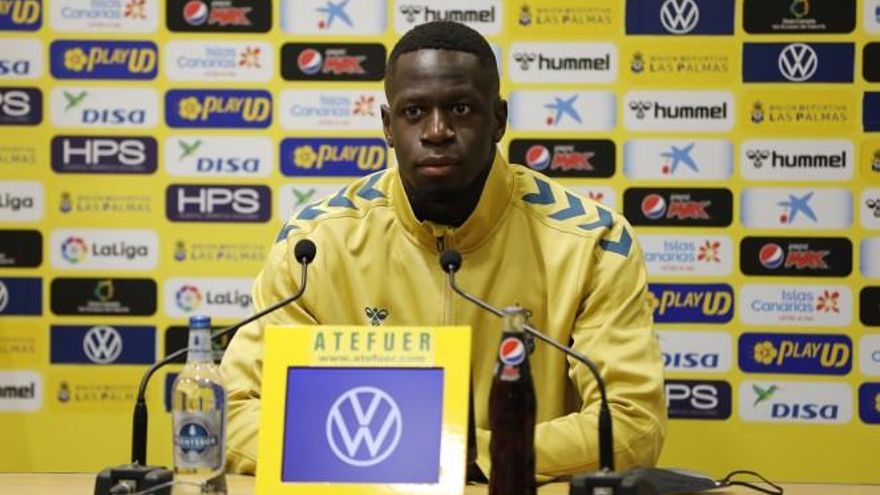 Mfulu: "Si queremos hacer algo importante, tenemos que ganar en Fuenlabrada"