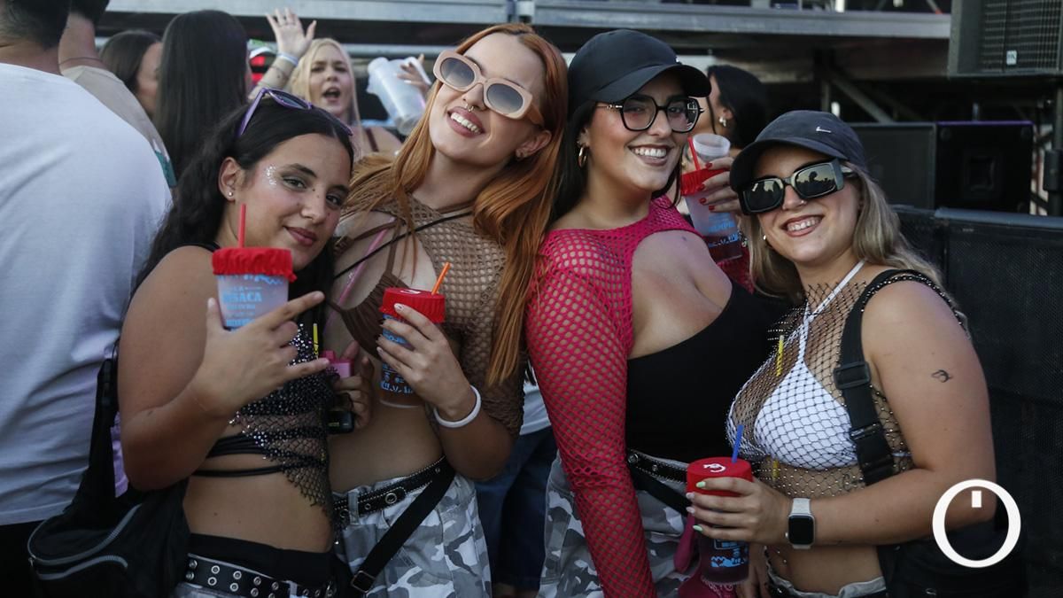 Fiesta de bienvenida universitaria