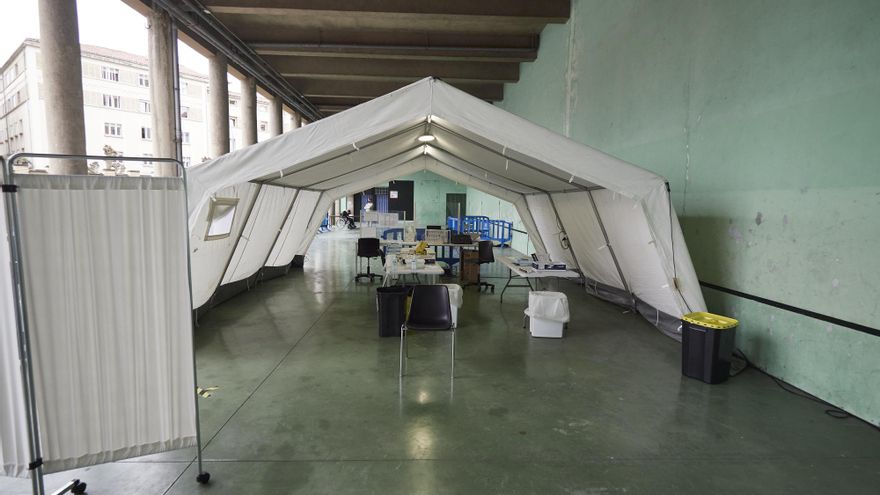 Lugar de vacunación de la vacuna de AstraZeneca contra el Covid-19 en el Antiguo colegio de Maristas.