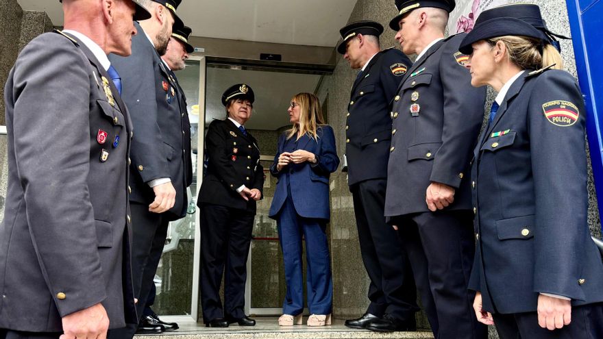 La Comisaría de Torrelavega de la Policía Nacional cuenta con cuatro nuevos inspectores jefe