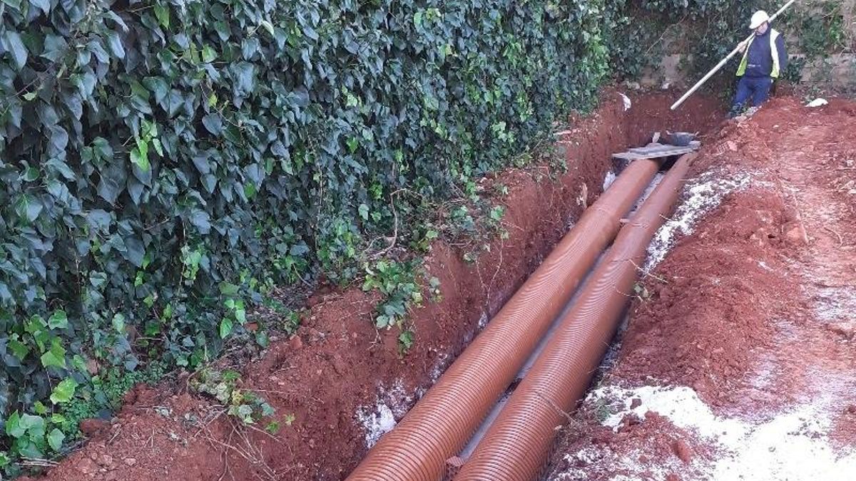 Obras de alcantarillado en Dénia.