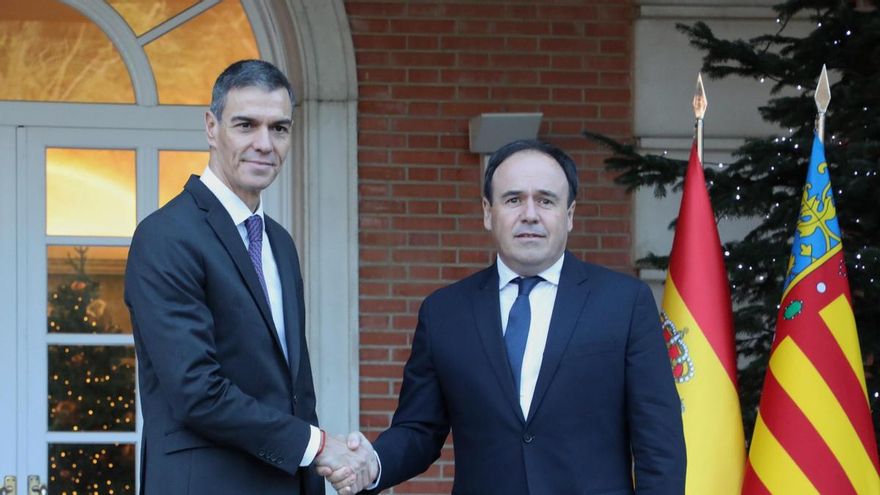 Sánchez y Pérez Llorca pactan la comisión mixta para la reconstrucción de la dana entre reproches de retrasos y deslealtad