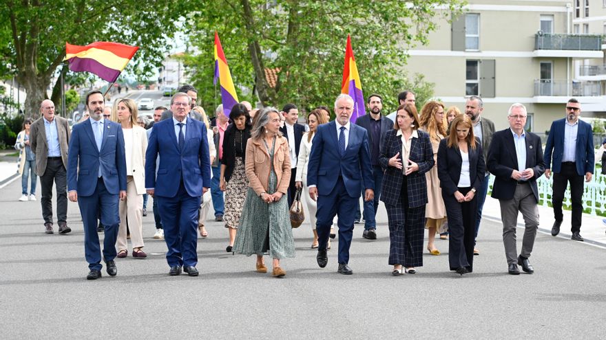 España rinde homenaje en Irún a los exiliados republicanos durante la Guerra Civil, “una herida abierta a hachazos"
