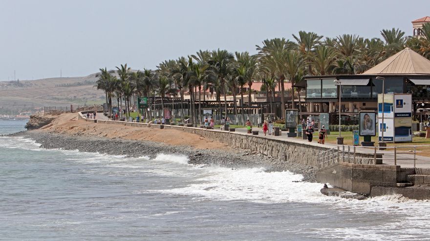 El turismo canario afronta su segunda Semana Santa en pandemia con un 33% de su oferta y poca movilidad entre islas
