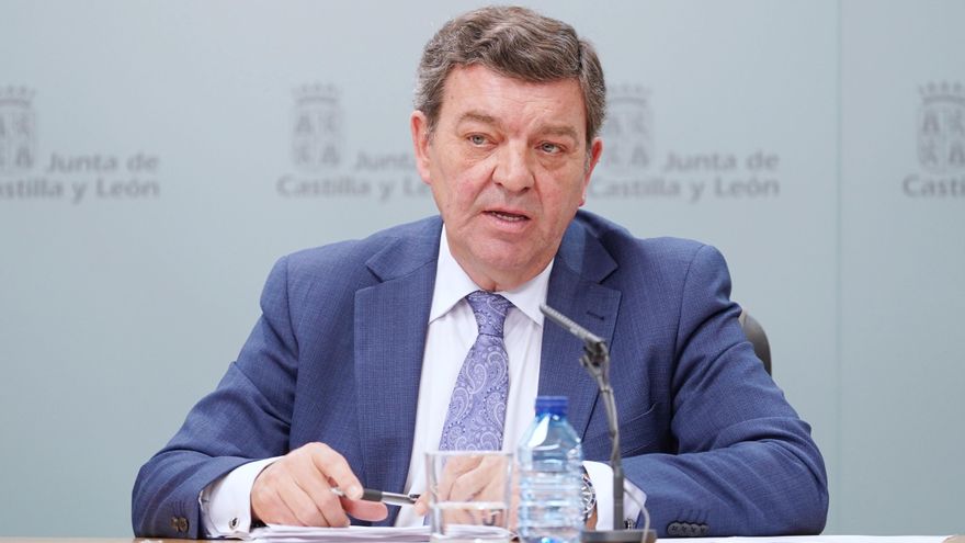 La futura ley de Función Pública de Castilla y León añadirá un permiso preparto desde la semana 37 de embarazo