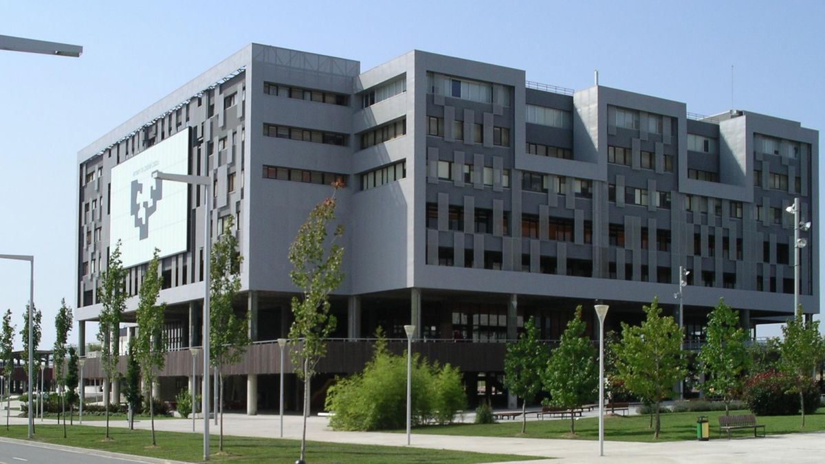 Claves de las nuevas becas universitarias del Gobierno vasco con las que se beneficiarán 1.500 alumnos más