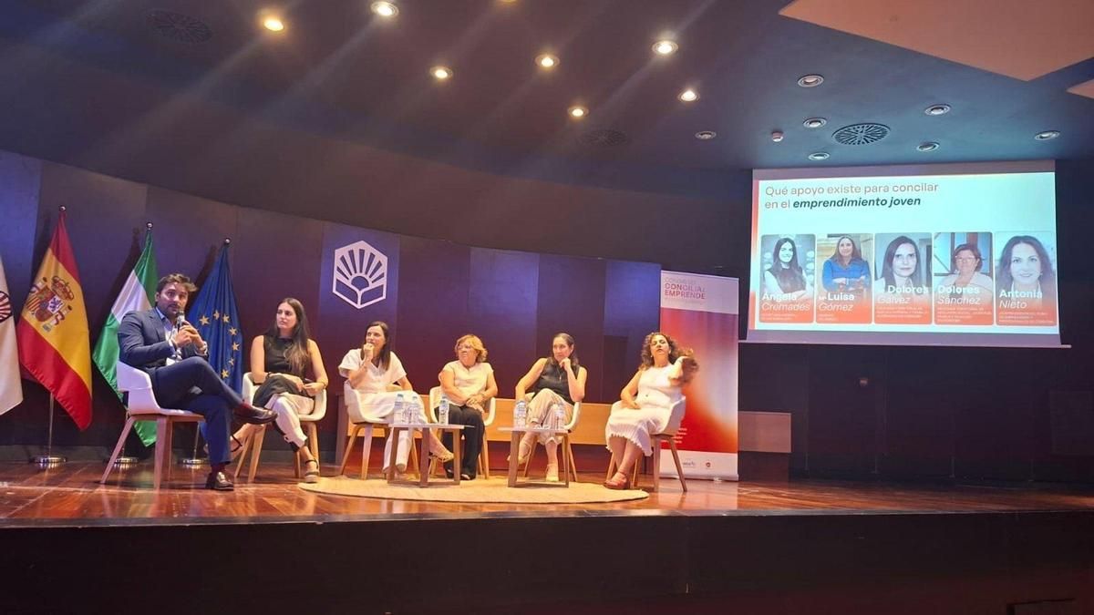 Un congreso de AJE y el Imdeec reúne a líderes institucionales y empresariales que piden una conciliación real