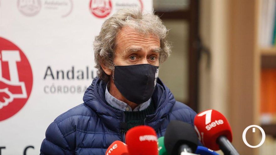 Fernando Simón:  "En las próximas dos o tres semanas va a seguir creciendo la incidencia"