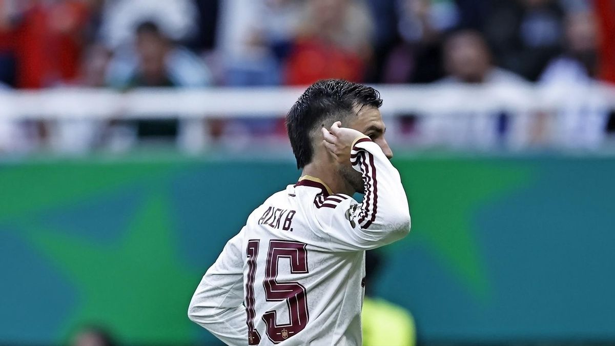 España evita a la Argentina de Messi y sume a Uruguay en un drama nacional