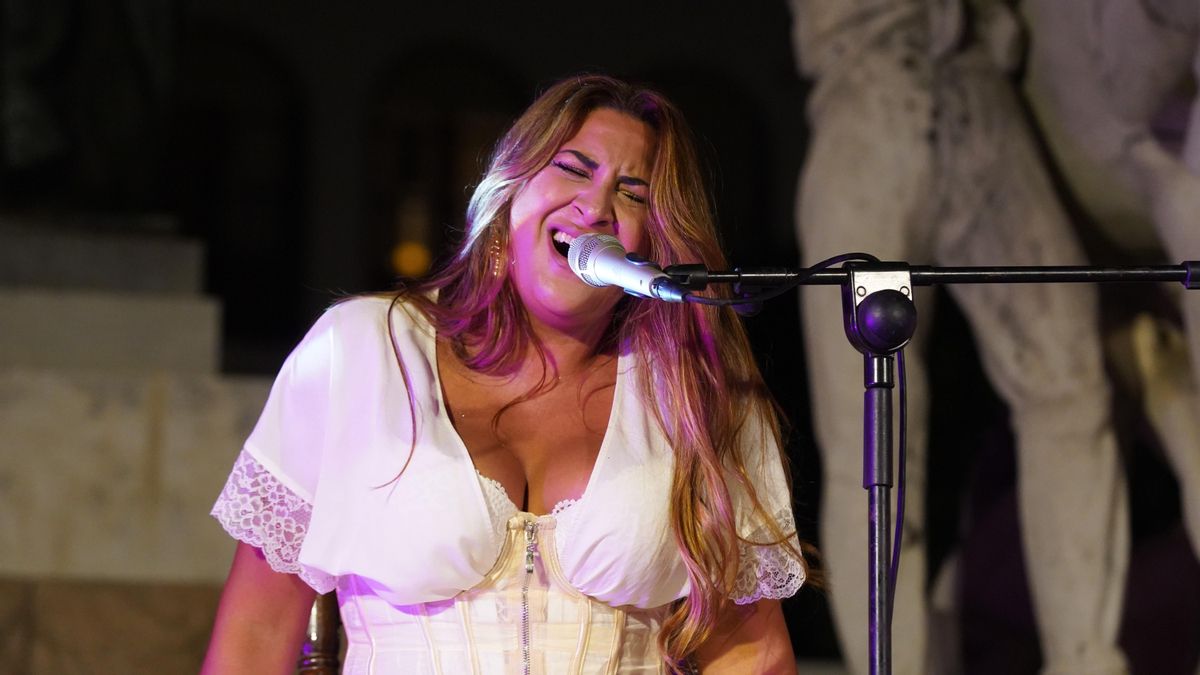 El concierto de Lela Soto en la Plaza Conde de Priego en la Noche Blanca del Flamenco