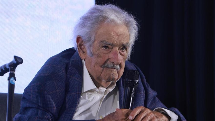 La última aparición de Pepe Mujica: "¿Para qué mierda vivimos si somos incapaces de sacrificar un poco de bienestar en favor de la gente jodida?"
