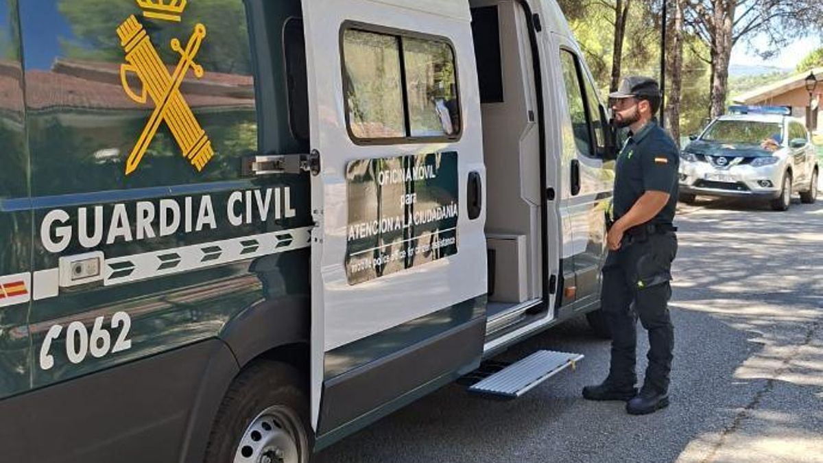 Abren una Oficina Móvil de Atención a la Ciudadanía para denuncias por los daños del incendio de Almorox